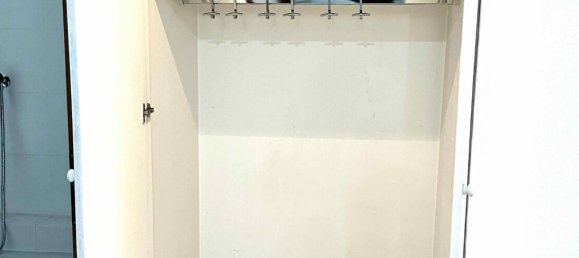 190m² Office in Milan, Italy No. 248021 20