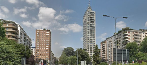 190m² Office in Milan, Italy No. 248021 2