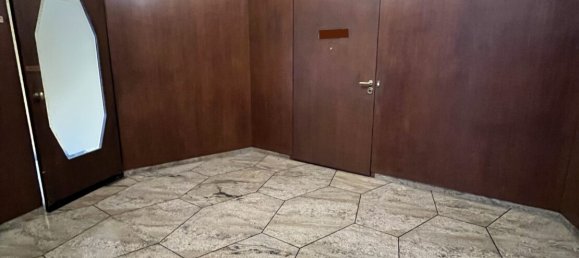 190m² Office in Milan, Italy No. 248021 5