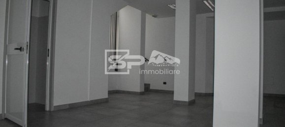 100m² Commercial property in Rivoli, Italy No. 361693 11