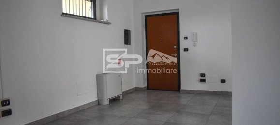 100m² Commercial property in Rivoli, Italy No. 361693 6