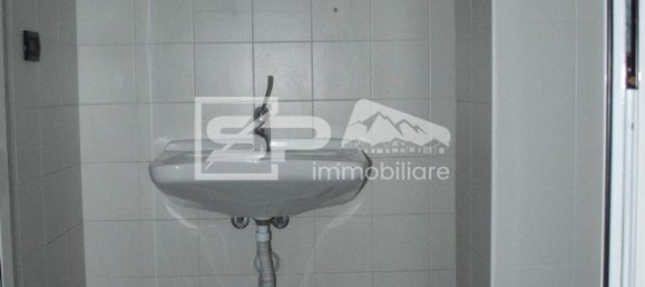100m² Commercial property in Rivoli, Italy No. 361693 12