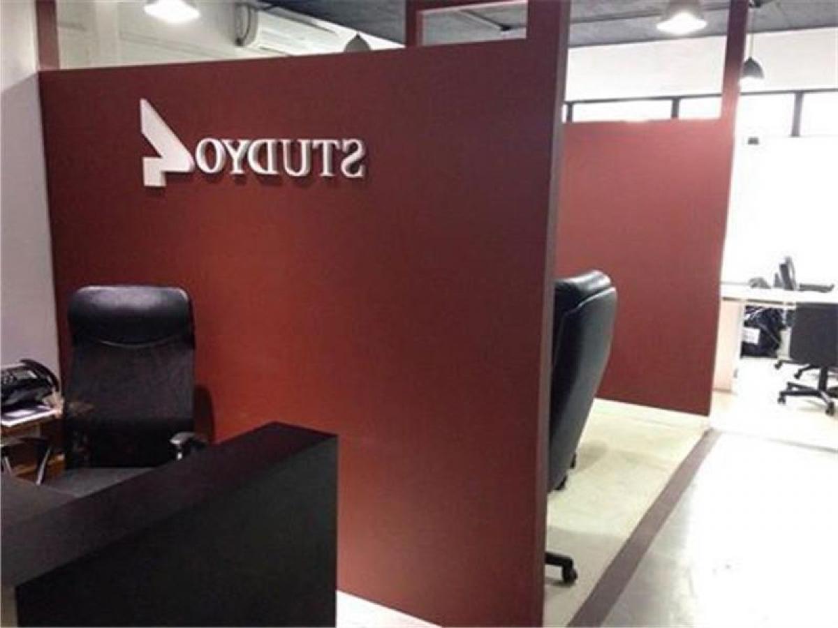  Office in Escobar, Argentina No. 107084