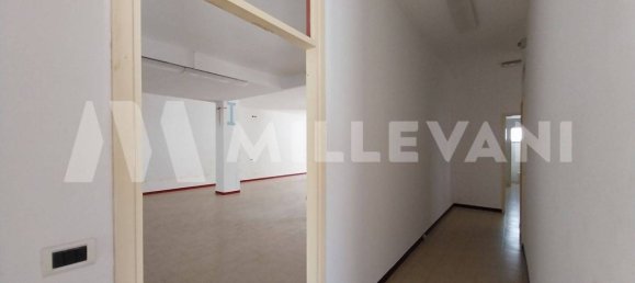 2 rooms Commercial property in Pozzallo, Italy No. 271513 11