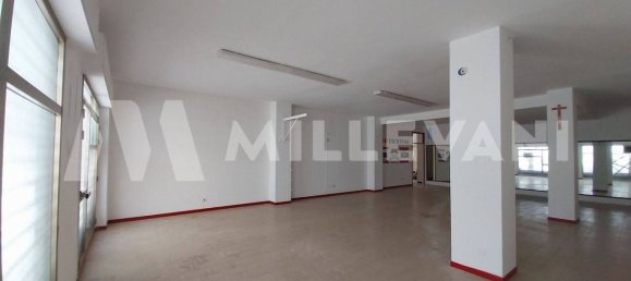2 rooms Commercial property in Pozzallo, Italy No. 271513 9