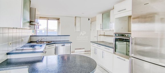 4 bedrooms Apartment in Versailles, France No. 291789 4