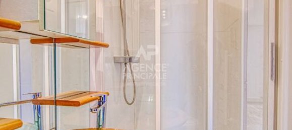 4 bedrooms Apartment in Versailles, France No. 291789 7