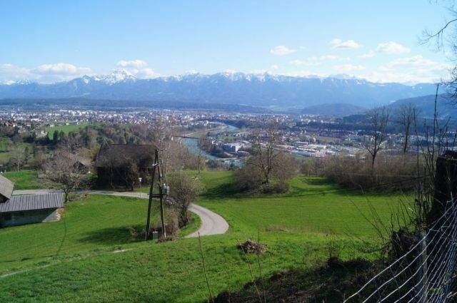  Land in Villach, Austria No. 136101