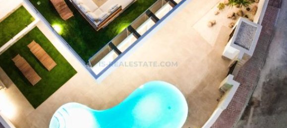 3 bedrooms House in Rojales, Spain No. 33250 2