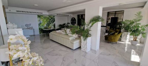 5 bedrooms Apartment in Germasogeia, Cyprus No. 14876 5