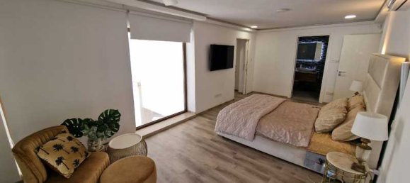 5 bedrooms Apartment in Germasogeia, Cyprus No. 14876 4