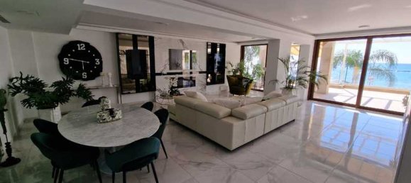 5 bedrooms Apartment in Germasogeia, Cyprus No. 14876 3