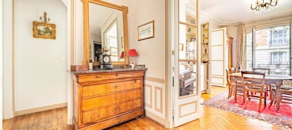 3 bedrooms Apartment in Paris, France No. 186847 3