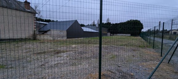  Land in Chisseaux, France No. 157823 2