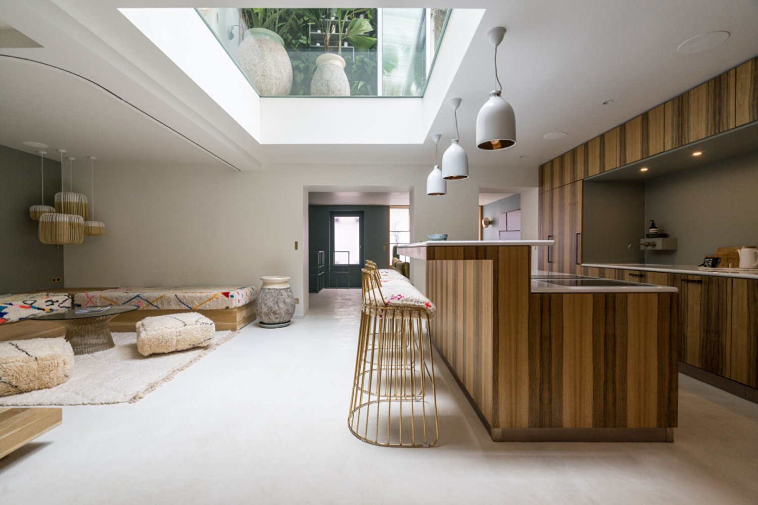 Apartamento de 7 habitaciónes en Paris, France No. 146396