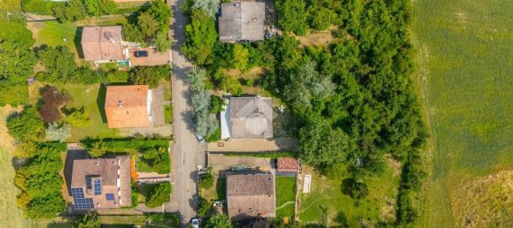 5 rooms Villa in Viano, Italy No. 278867 17