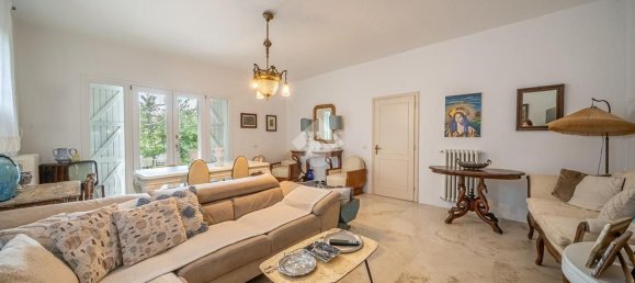 5 rooms Villa in Viano, Italy No. 278867 15