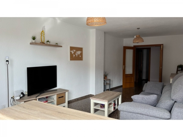 Квартира с 3 спальнями в Валенсия, Испания № 182685