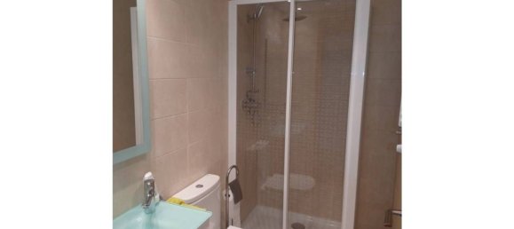Apartamento de 3 dormitorios en Castellón de la Plana, Spain No. 119231 3