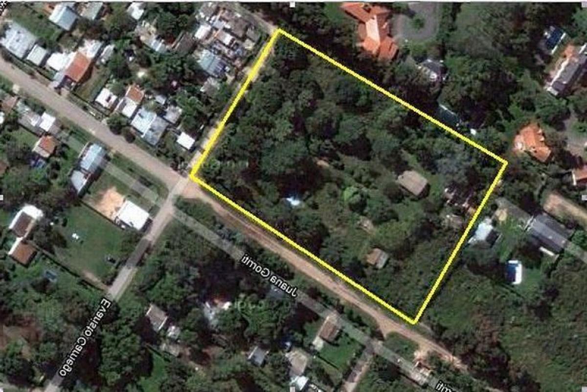 200m² Land in Escobar, Argentina No. 112939