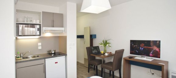 Estudio en Amiens, France No. 57327 6