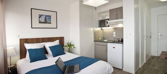 Estudio en Amiens, France No. 57327 2