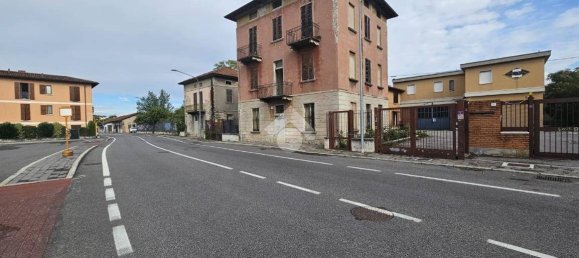 Gewerbliche Immobilie in Brescia, Italy 800m², Nr. 128936 14