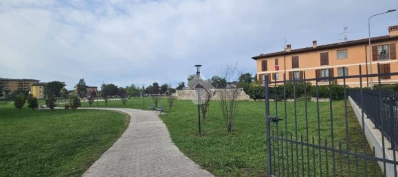 Gewerbliche Immobilie in Brescia, Italy 800m², Nr. 128936 9