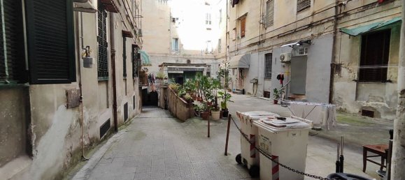 Коммерческая недвижимость 260м² в Неаполь, Италия № 7607 3