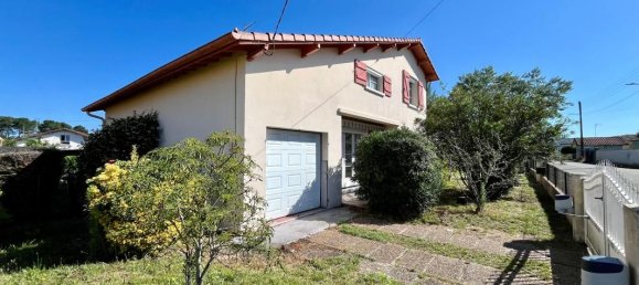 Casa de 3 dormitorios en Mont-de-Marsan, France No. 192540 2