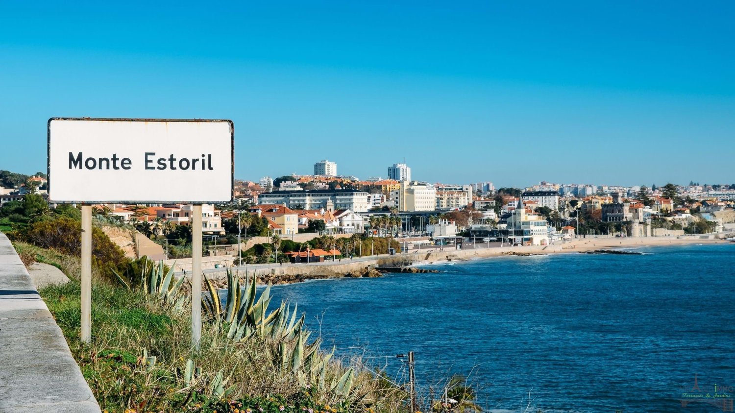 3 bedrooms Duplex in Cascais, Portugal No. 118525