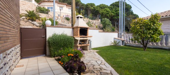 4 Schlafzimmer Haus in Lloret de Mar, Spain, Nr. 810 24