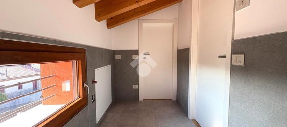 2 chambres Duplex à Spresiano, Italy No. 293739 4