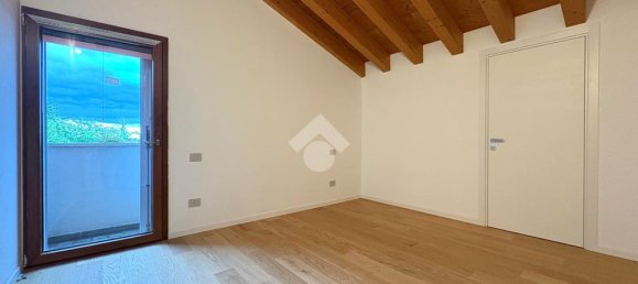 2 chambres Duplex à Spresiano, Italy No. 293739 7