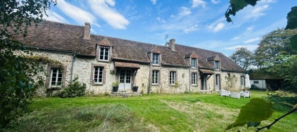 5 bedrooms House in Courtenay, France No. 243675 9