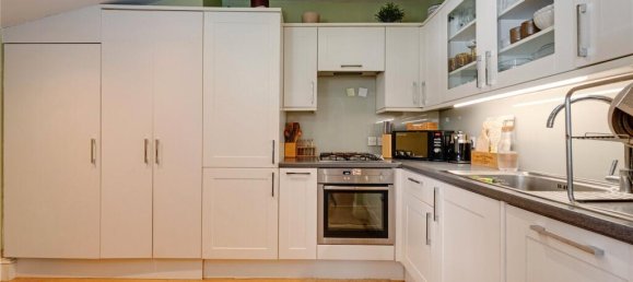 2 bedrooms Apartment in London, United Kingdom No. 12872 11