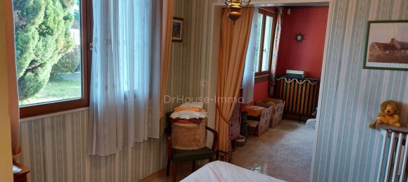 3 Schlafzimmer Haus in Montigny-les-Cormeilles, France, Nr. 137478 2