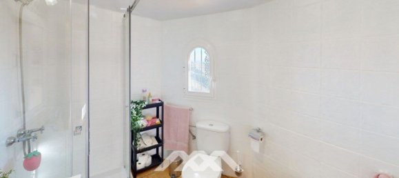 5 bedrooms House in Arenas, Spain No. 44874 50