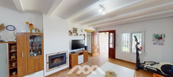 5 bedrooms House in Arenas, Spain No. 44874 14