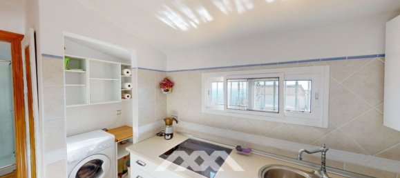 5 bedrooms House in Arenas, Spain No. 44874 48