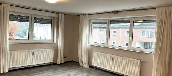 Здание с 5 комнатами в Эссен, Германия № 6092 6