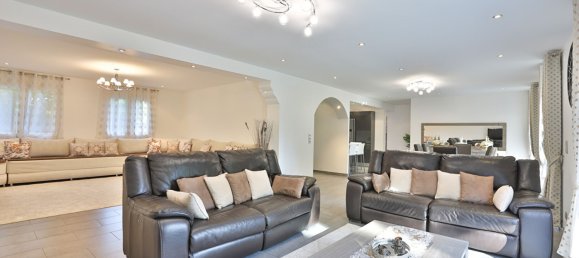 Villa de 5 dormitorios en Jouars-Pontchartrain, France No. 165207 5