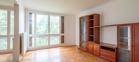 Apartamento de 3 dormitorios en Neuilly-Plaisance, France No. 165930 12