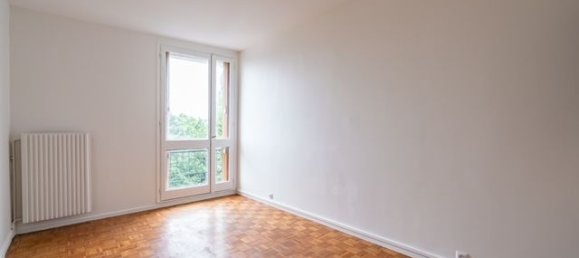 Apartamento de 3 dormitorios en Neuilly-Plaisance, France No. 165930 29