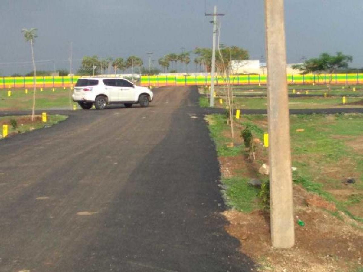  Land in Chennai, India No. 42031