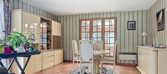 4 bedrooms House in Hermeray, France No. 347067 5