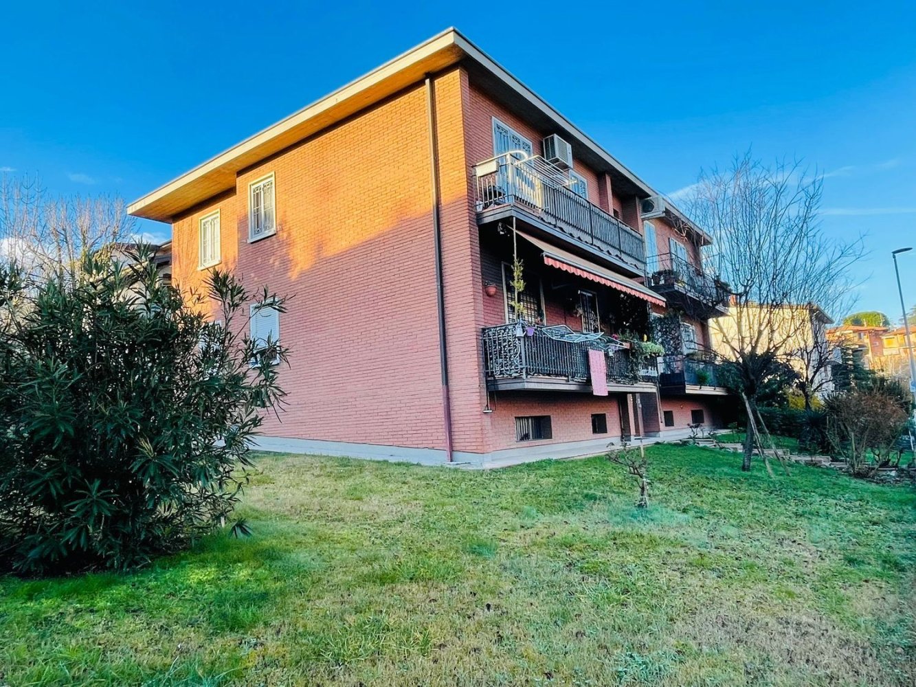 4 غرف نوم شقة في Zola Predosa, Italy رقم 321817