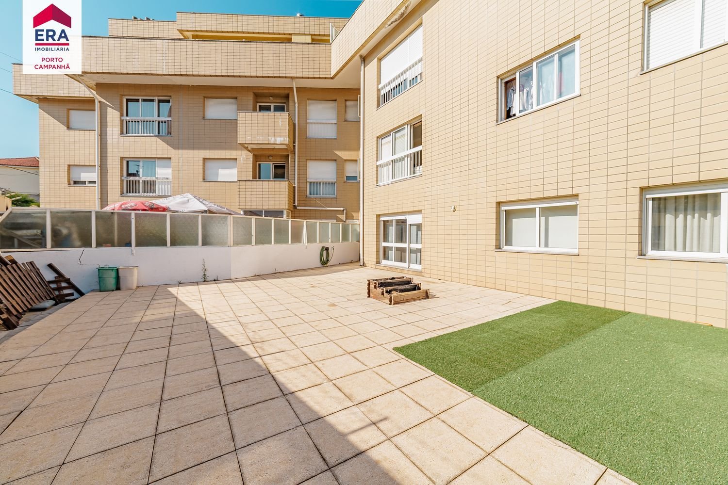 2 bedrooms Apartment in Porto, Portugal No. 284425