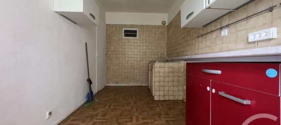 2 bedrooms Apartment in Sarcelles, France No. 320550 4
