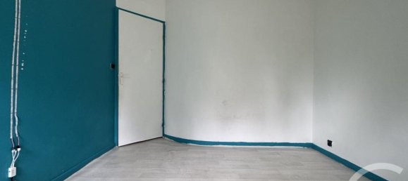 2 bedrooms Apartment in Sarcelles, France No. 320550 11